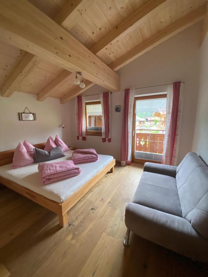 Trixlhof Bed & Breakfast Sankt Ulrich am Pillersee ภายนอก รูปภาพ