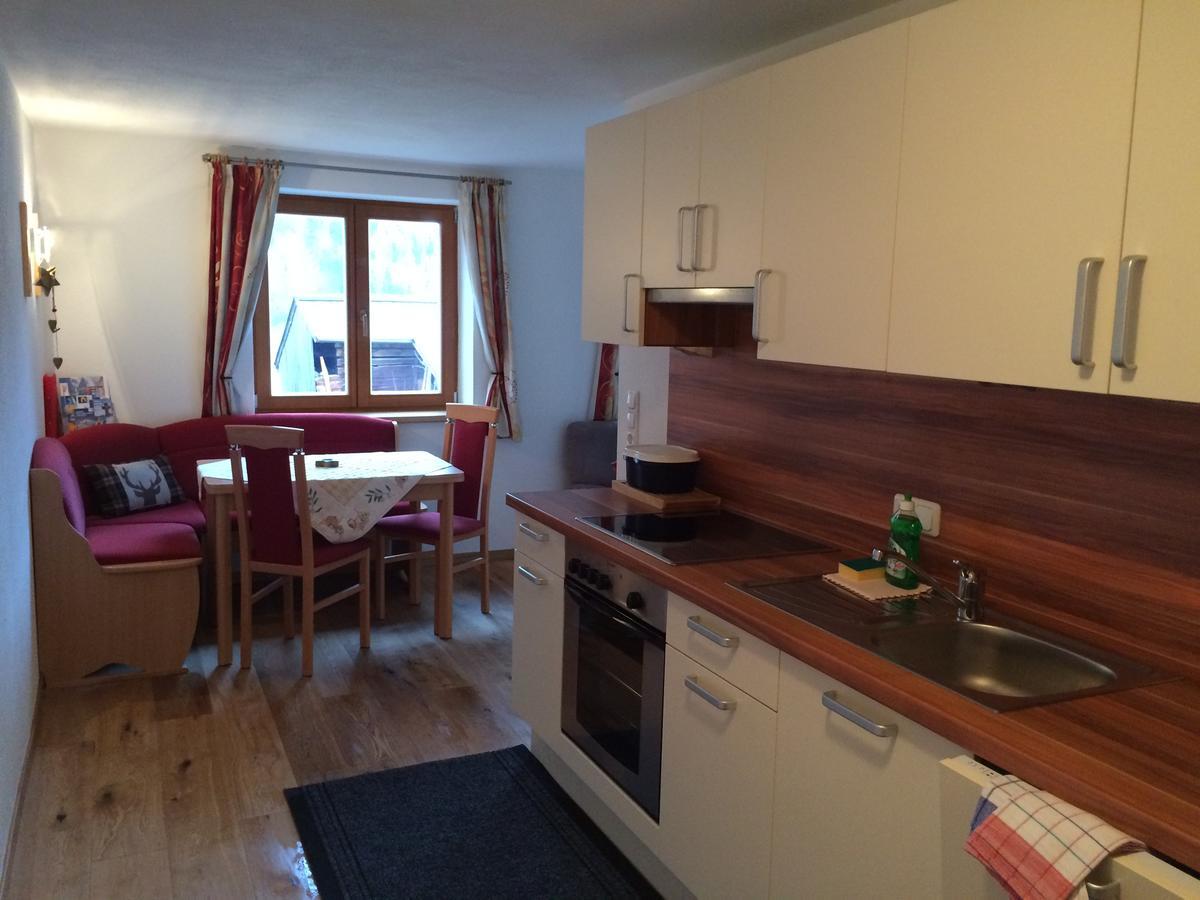 Trixlhof Bed & Breakfast Sankt Ulrich am Pillersee ภายนอก รูปภาพ