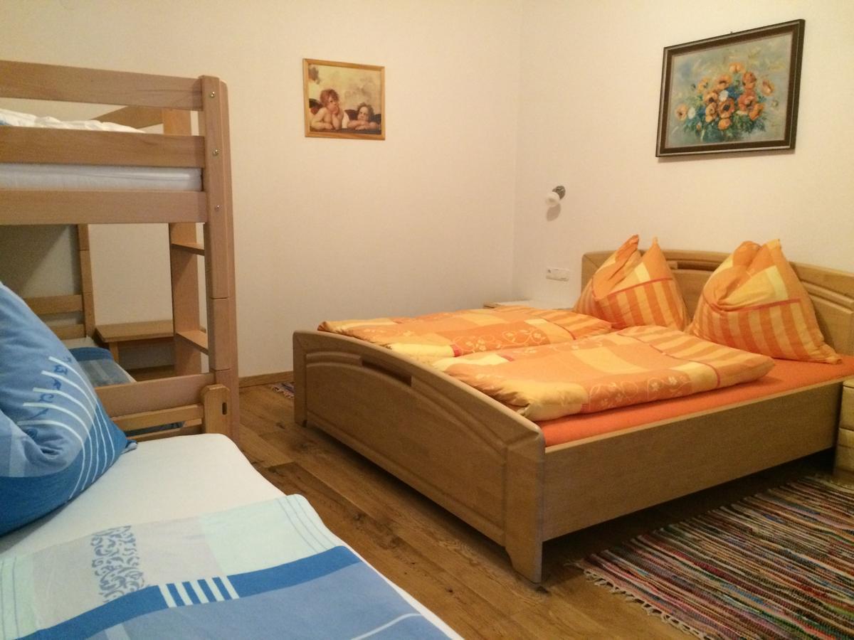 Trixlhof Bed & Breakfast Sankt Ulrich am Pillersee ภายนอก รูปภาพ