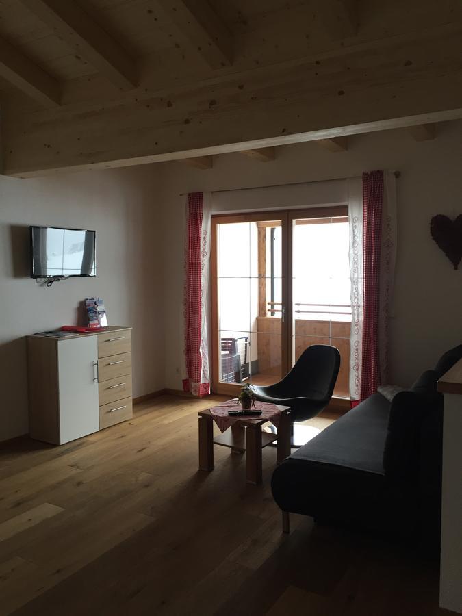 Trixlhof Bed & Breakfast Sankt Ulrich am Pillersee ภายนอก รูปภาพ